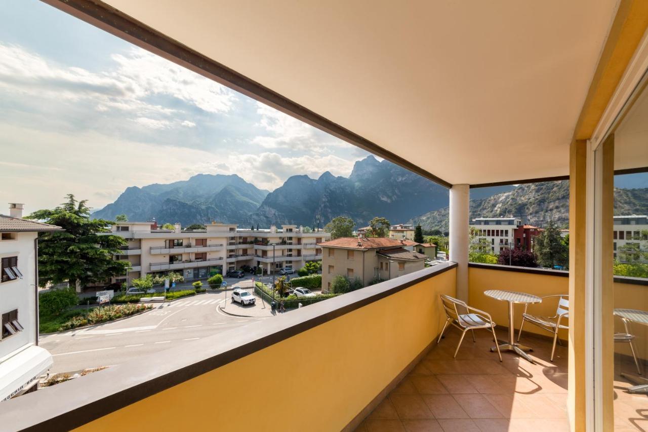 New Garden Hotel Torbole Sul Garda Eksteriør billede