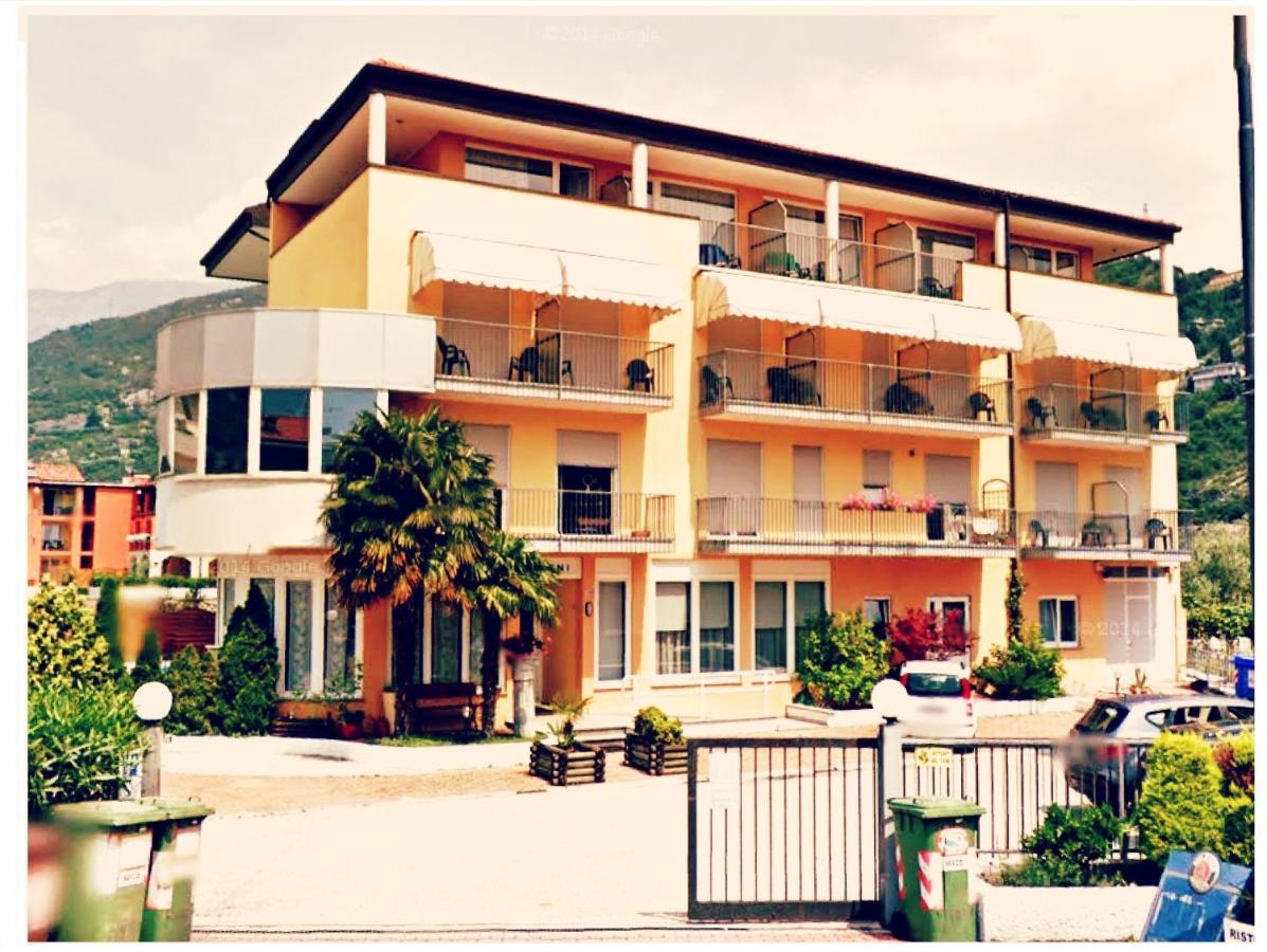 New Garden Hotel Torbole Sul Garda Eksteriør billede